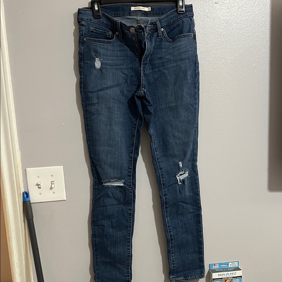 Levi's Denim - Levi’s Shaping Skinny jeans